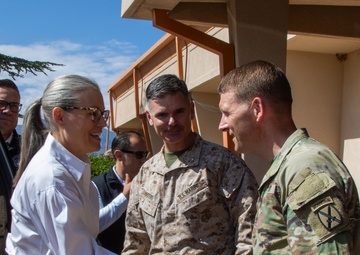 Arizona governor visits Joint Task Force-Southern Border headquarters