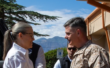 Arizona governor visits Joint Task Force-Southern Border headquarters