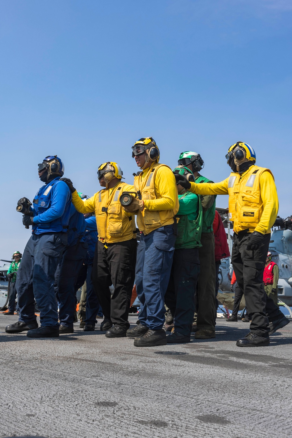 USS Iwo Jima Aviation Training Team Environment