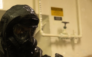 31st MEU | CBRN decontamination training