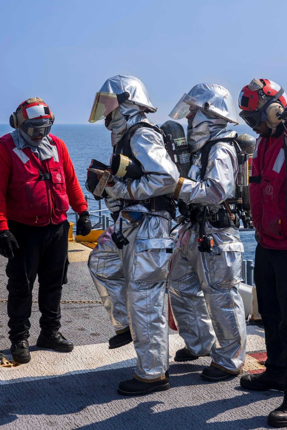 USS Iwo Jima Aviation Training Team Environment