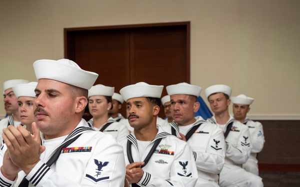 CDR Sapienza relieves CDR Brinkman (NMCB-3)