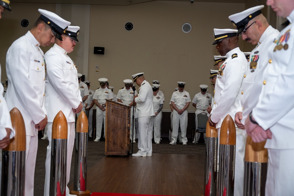 CDR Sapienza relieves CDR Brinkman (NMCB-3)
