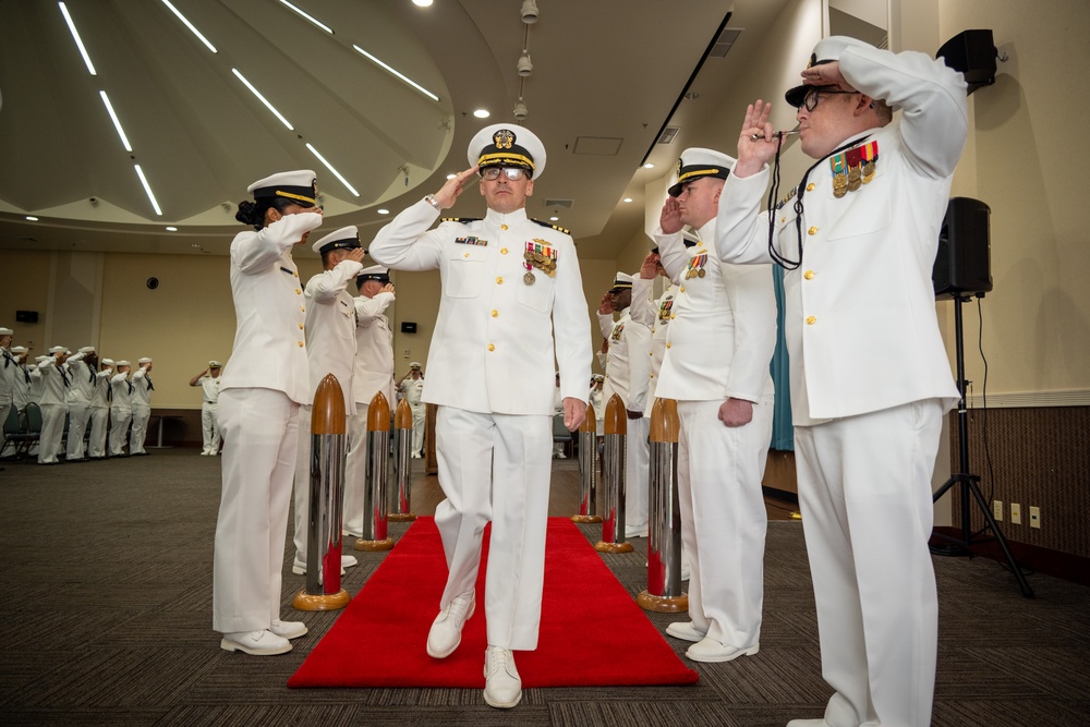 CDR Sapienza relieves CDR Brinkman (NMCB-3)