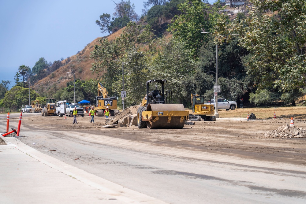 USACE supports Wildfire Debris Removal in Southern California