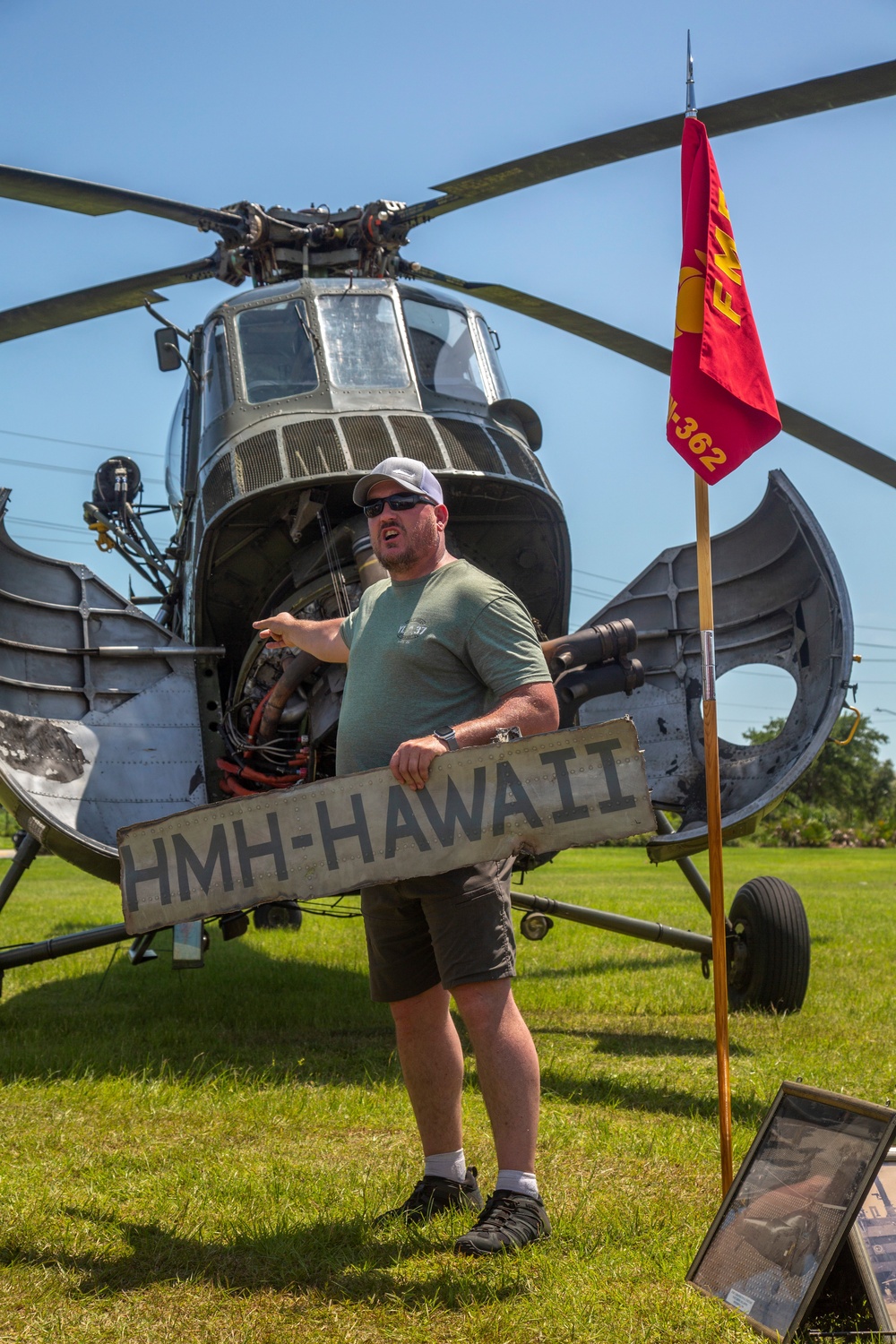 VMM-362 Holds Ugly Angels Reunion