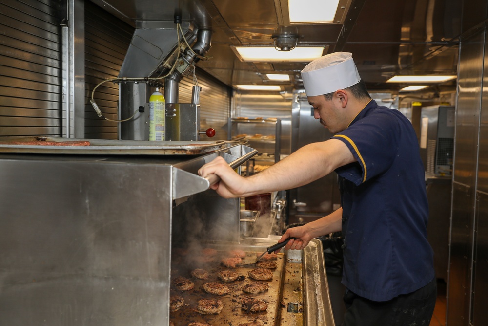 Sailors aboard the USS John Finn prepare lunch in Sagami Wan