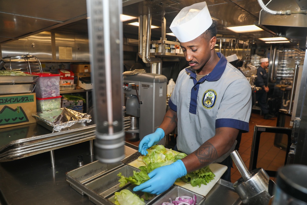 Sailors aboard the USS John Finn prepare lunch in Sagami Wan