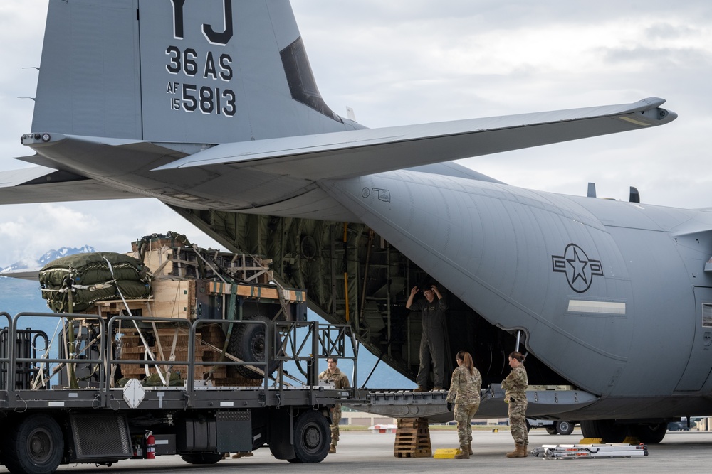 Airmen, Soldiers load cargo during Red Flag-Alaska 25-2