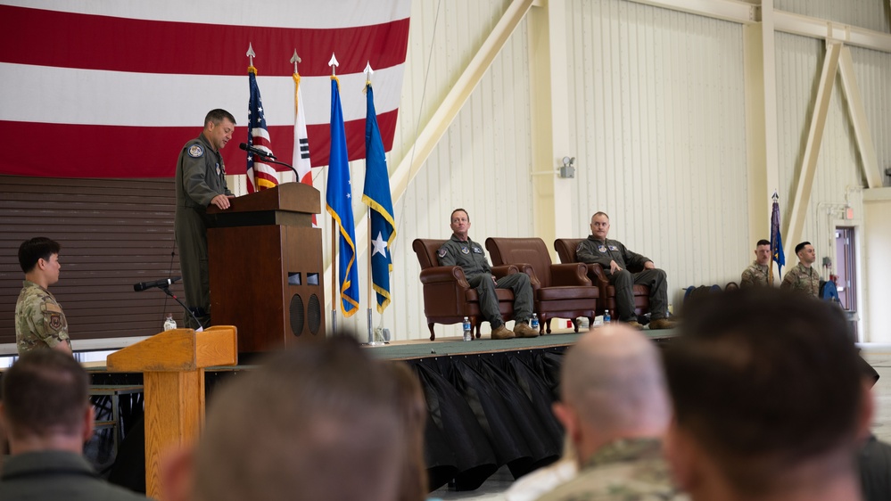 607th AOC Change of Command