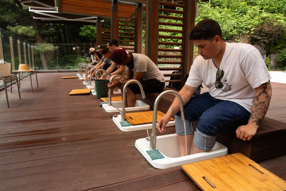 Camp Casey CRO Hosts Dongducheon City Tour