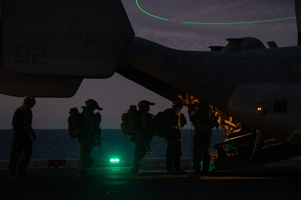 USS America (LHA 6) Conducts Nighttime Flight Operations