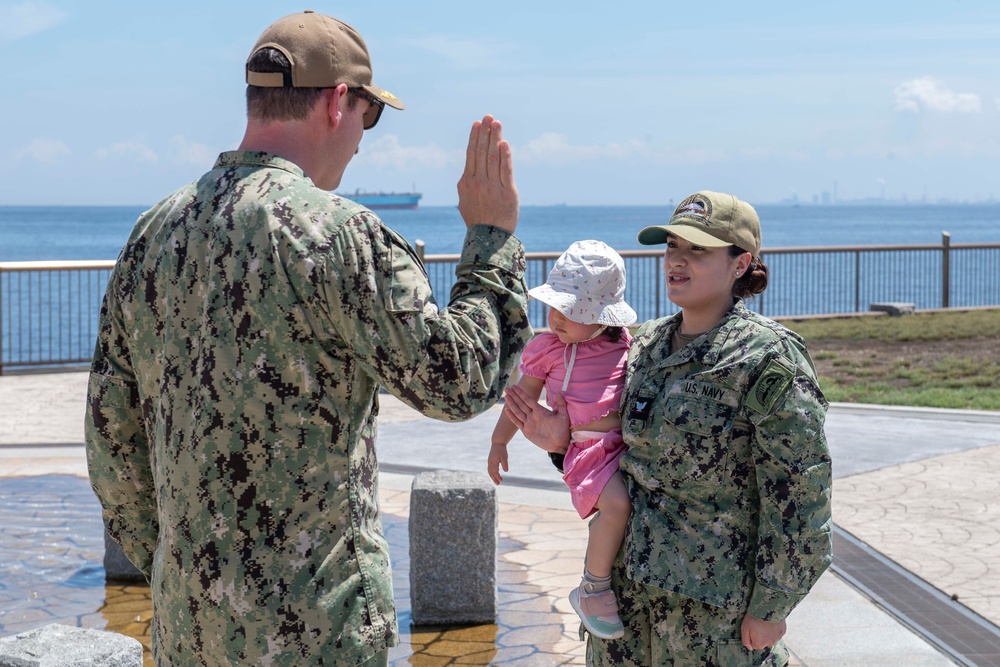 DC3 Gutierrez Reenlistment Ceremony Onboard CFAY