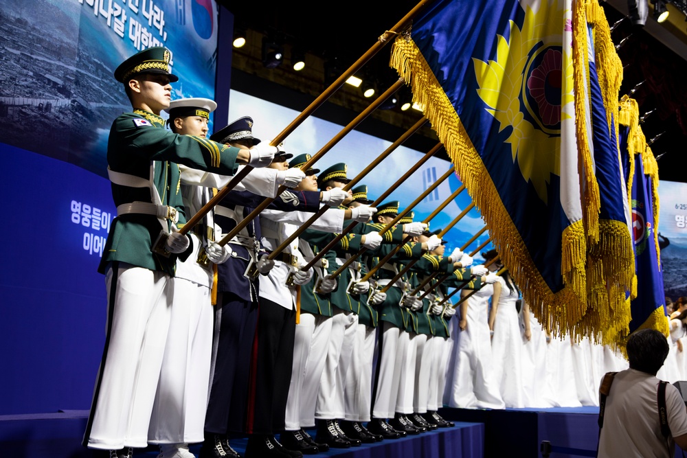 MARFORK attends 75th Anniversary of the Korean War Commemoration Ceremony