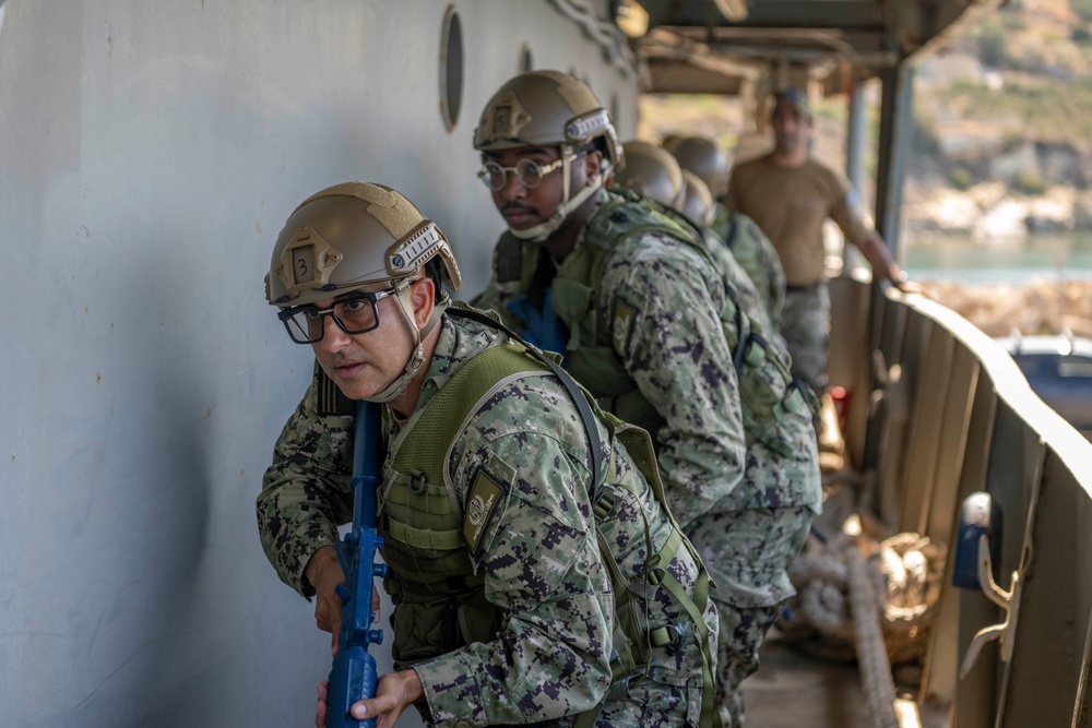 Sword and Shield Training for NSA Souda Bay with NMIOTC