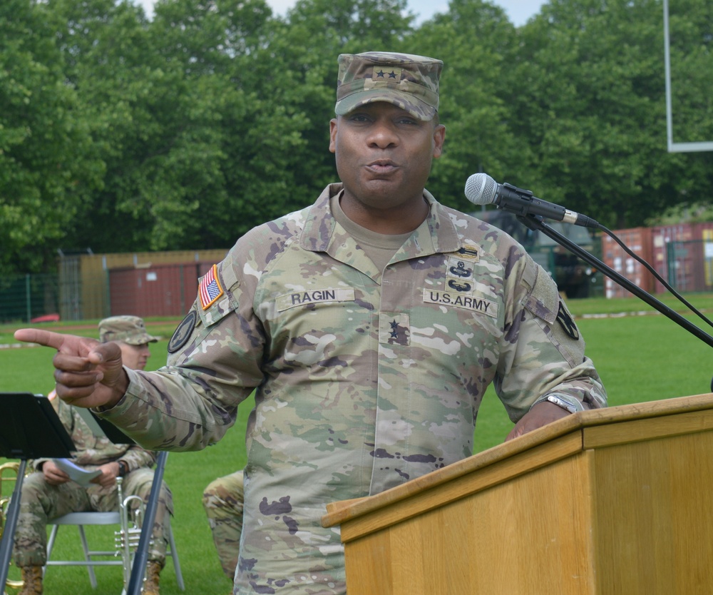 16th Sustainment Command Change of Command