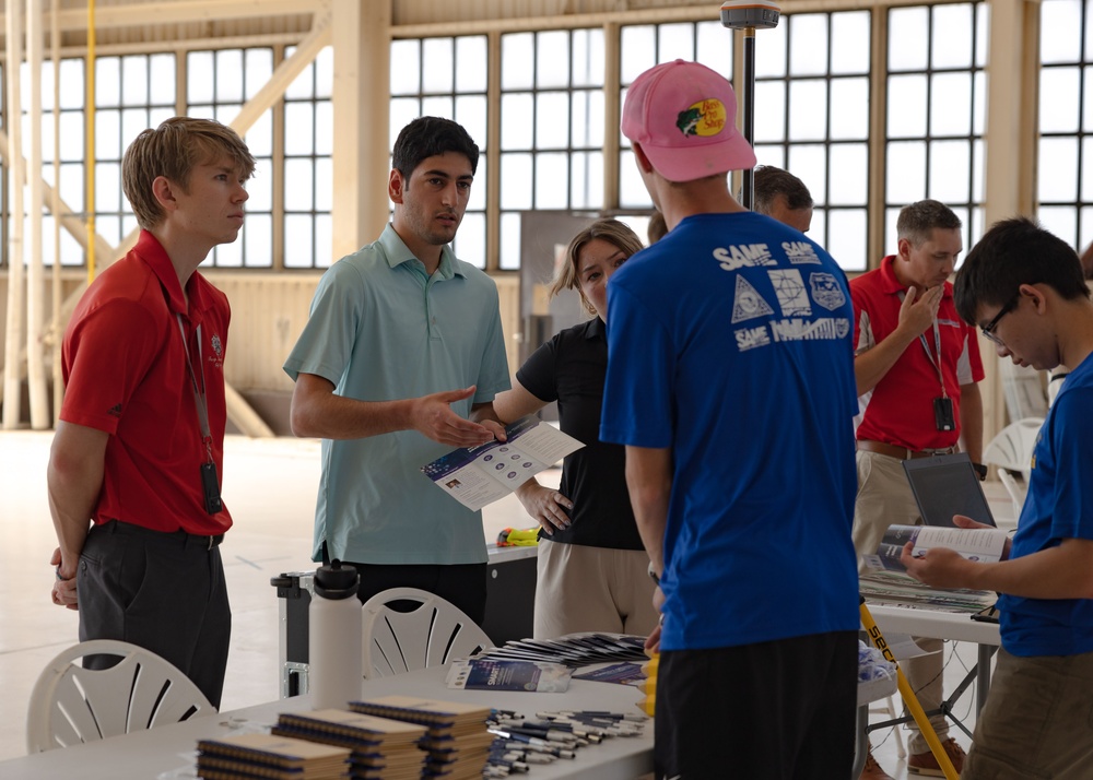 NAVFAC Southeast Helps Inspire Future Innovators at SAME’s STEM/Engineering &amp; Construction Camp at NAS Jacksonville