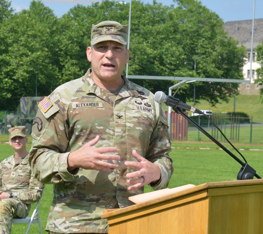16th Sustainment Brigade Change of Command