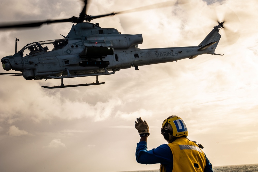 31st MEU | Flight Operations aboard USS San Diego