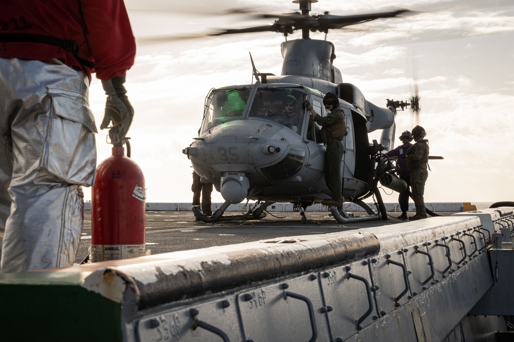31st MEU | Flight Operations aboard USS San Diego
