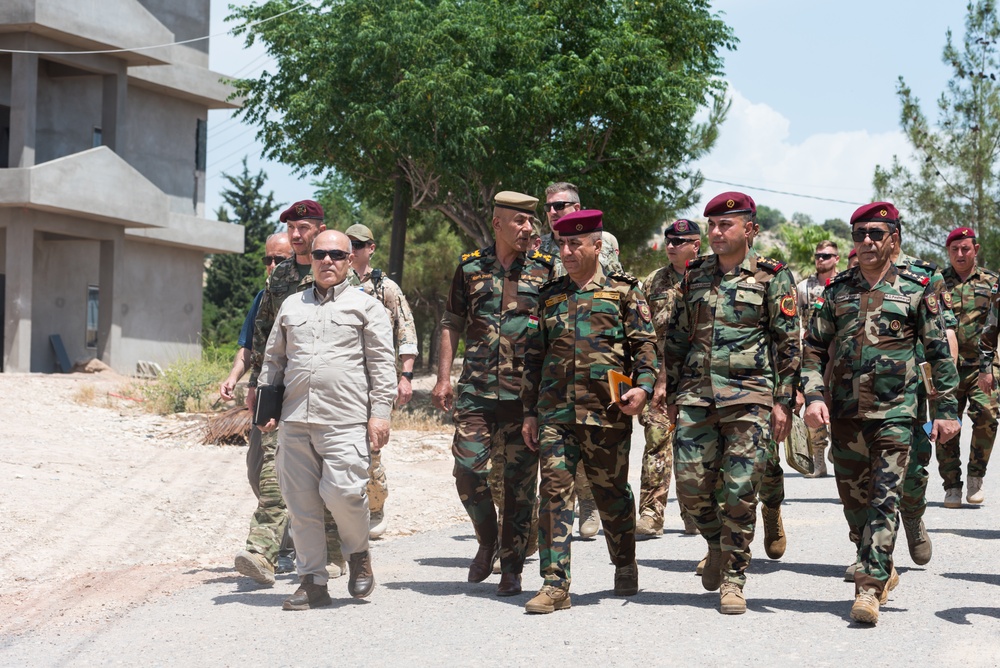 Coalition Advisors Visit Peshmerga Atrush Infantry Training Center