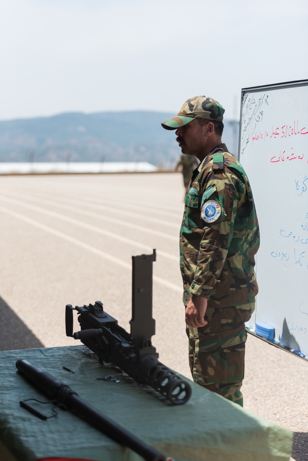 Coalition Advisors Visit Peshmerga Atrush Infantry Training Center