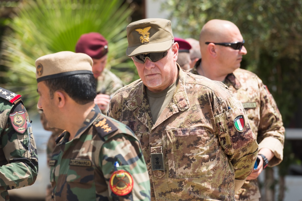 Coalition Advisors Visit Peshmerga Atrush Infantry Training Center