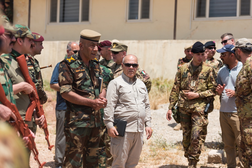 Coalition Advisors Visit Peshmerga Atrush Infantry Training Center