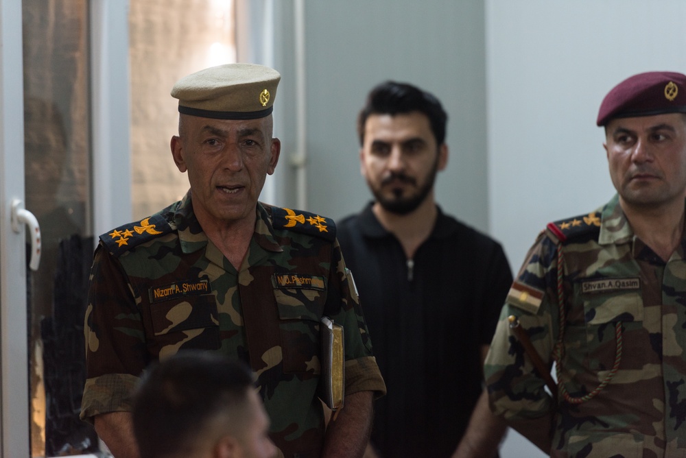 Coalition Advisors Visit Peshmerga Atrush Infantry Training Center