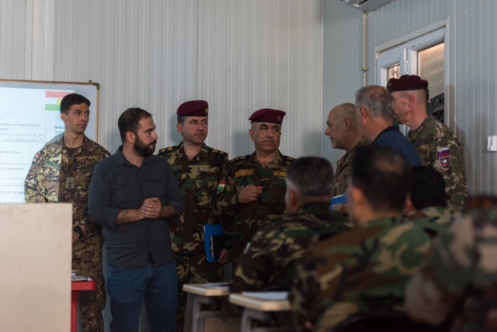 Coalition Advisors Visit Peshmerga Atrush Infantry Training Center