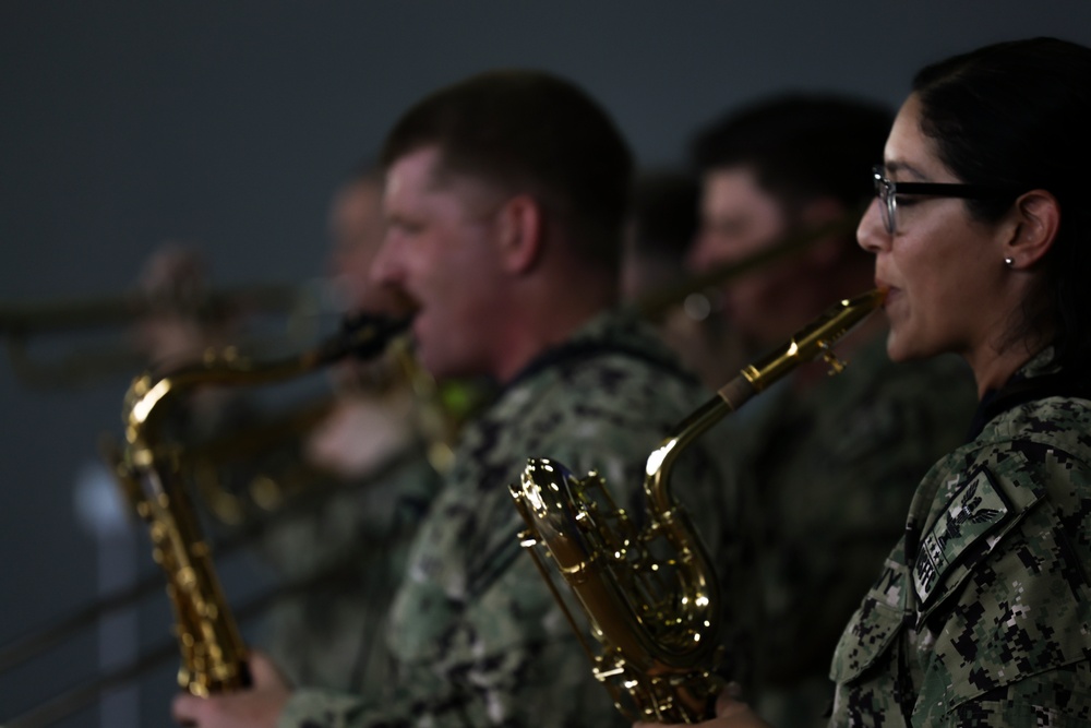 USFF Band Performs in Panama for CP25