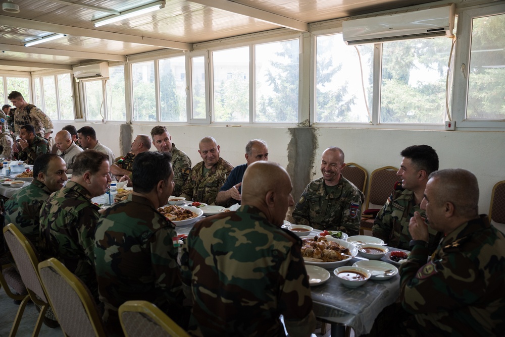Coalition Advisors Visit Peshmerga Atrush Infantry Training Center
