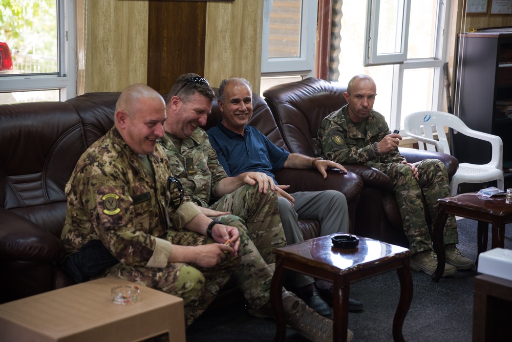 Coalition Advisors Visit Peshmerga Atrush Infantry Training Center
