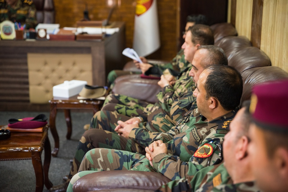 Coalition Advisors Visit Peshmerga Atrush Infantry Training Center