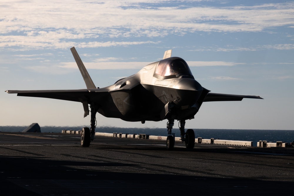 31st MEU | Integrated Operations in the Coral Sea