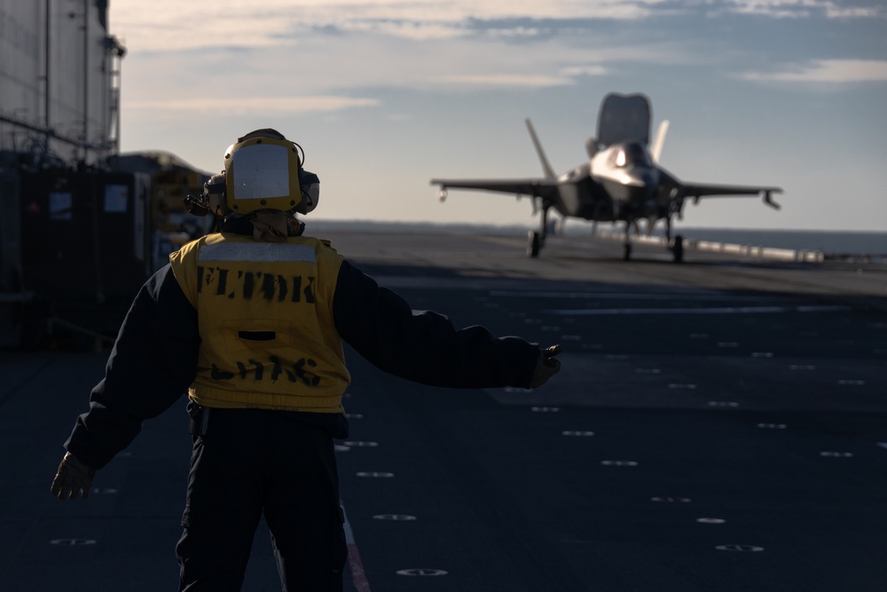 31st MEU | Integrated Operations in the Coral Sea