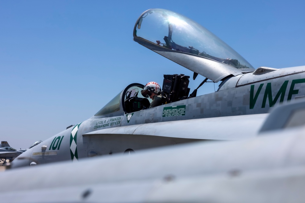 MAG-11 Commanding Officer Final Flight