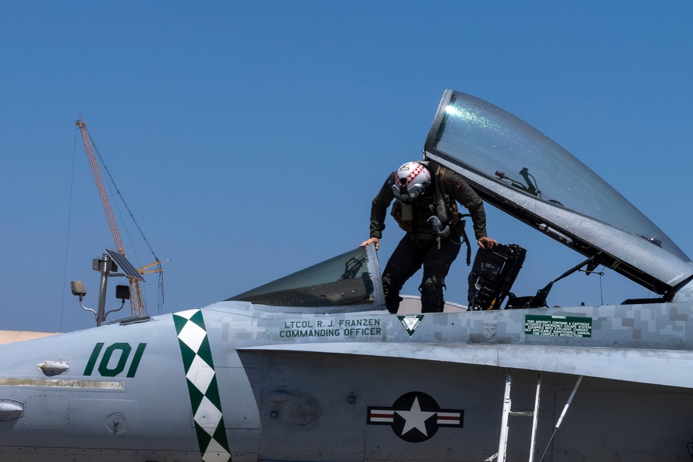 MAG-11 Commanding Officer Final Flight