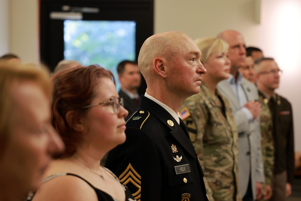 Master Explosive Ordnance Disposal tech completes career at 20th CBRNE Command