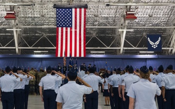 844th Communications Group welcomes new commander