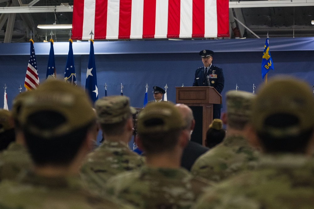 844th Communications Group welcomes new commander