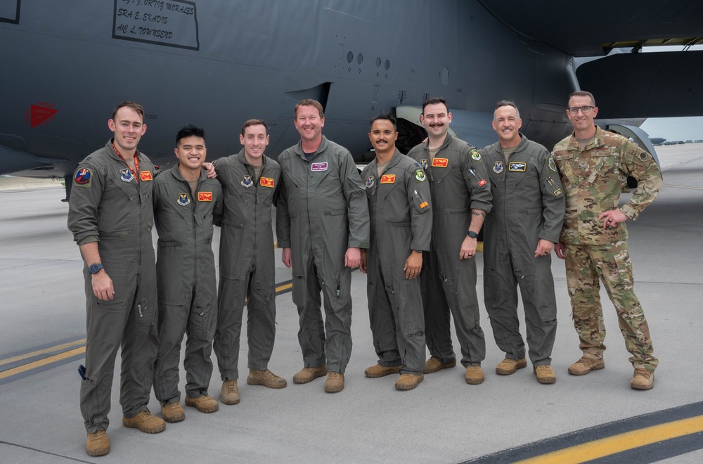 5th Bomb Wing facilitates orientation flight for Minot civic leader Ryan Ackerman