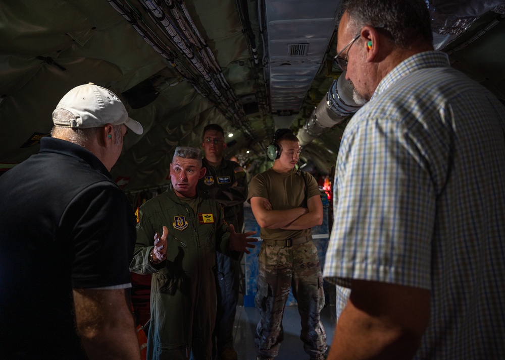 Reserve Airmen Support Thunderbirds Aerial Refueling, Honor Hometown Hero