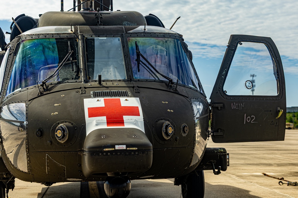 Fort Bragg All American DUSTOFF performs first in-flight prehospital blood transfusion