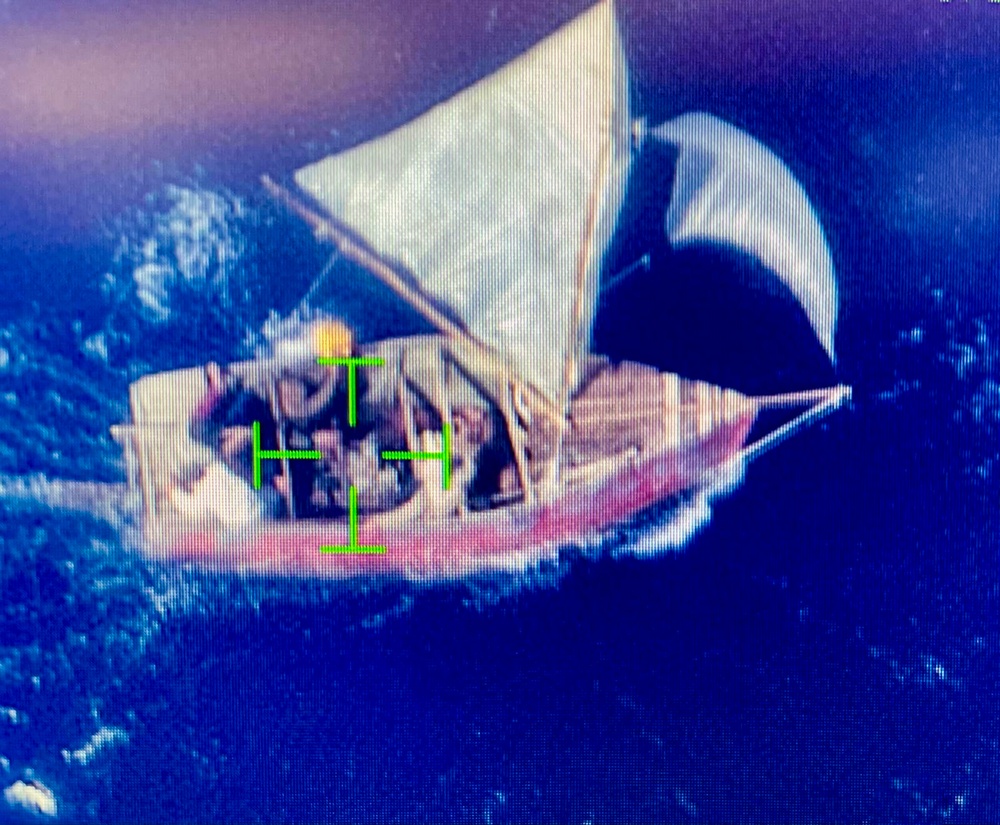 Coast Guard transfers six migrants to The Bahamas