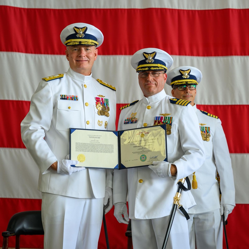 Coast Guard Air Station Miami holds change of command ceremony