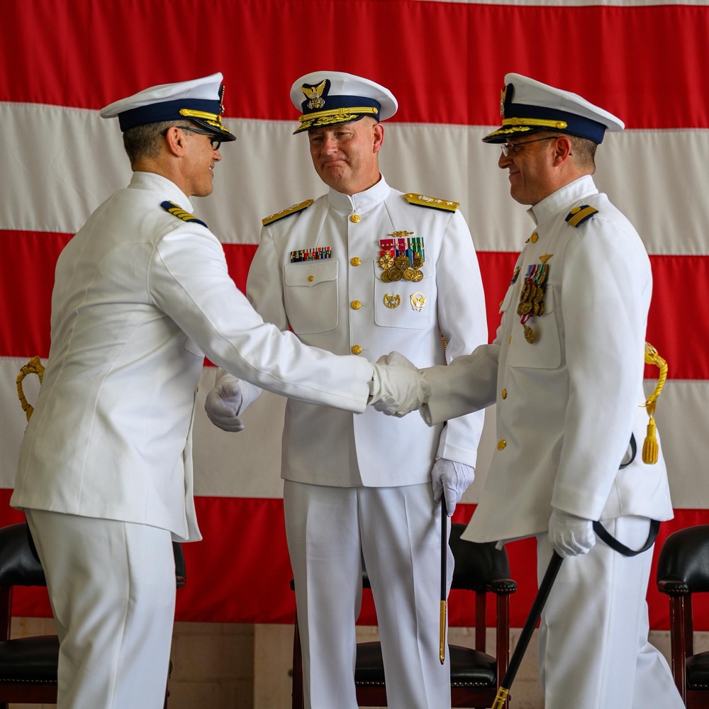 Coast Guard Air Station Miami holds change of command ceremony