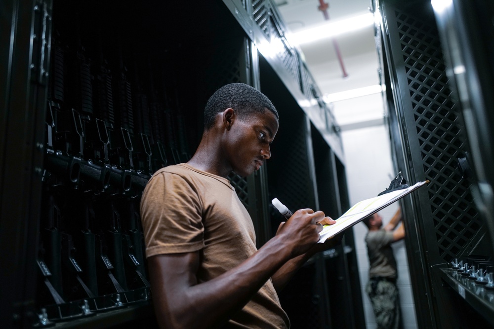 NMCB 11 conducts armory inventory