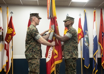 1st Battalion, 10th Marine Regiment, 2d Marine Division Change of Command