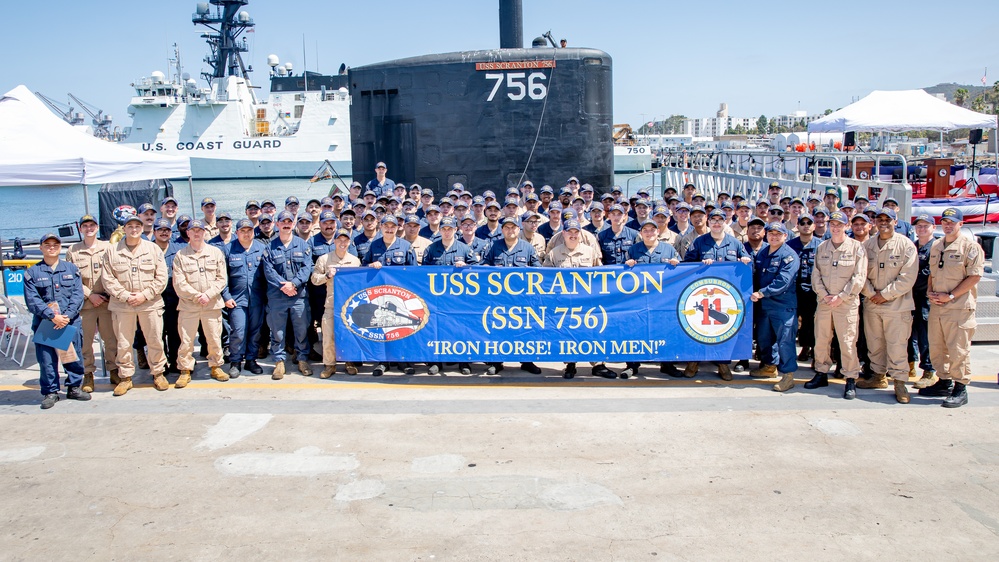 USS Scranton Command Group Photo